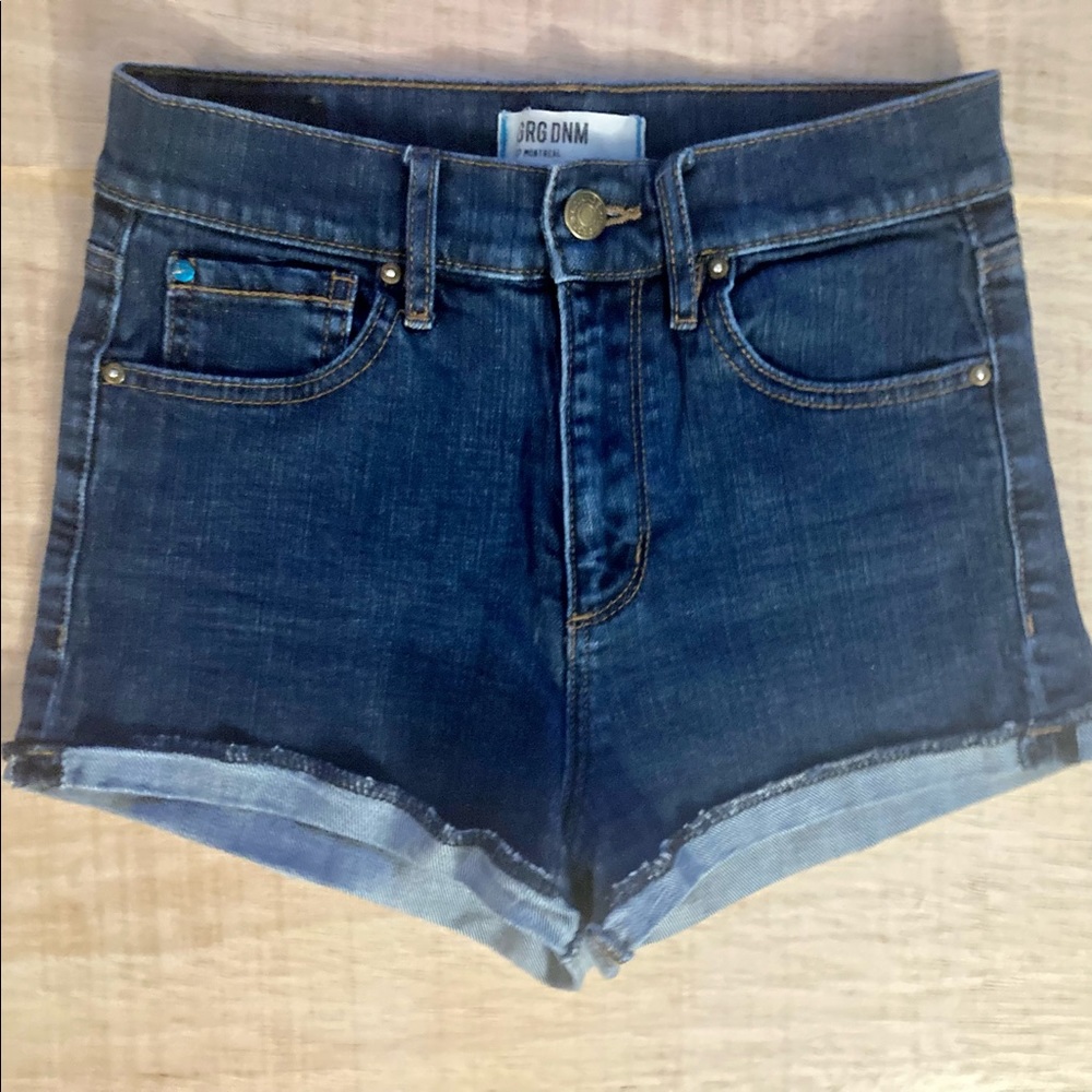 GARAGE - High Waist Dark Denim Cuffed Shorts - 3